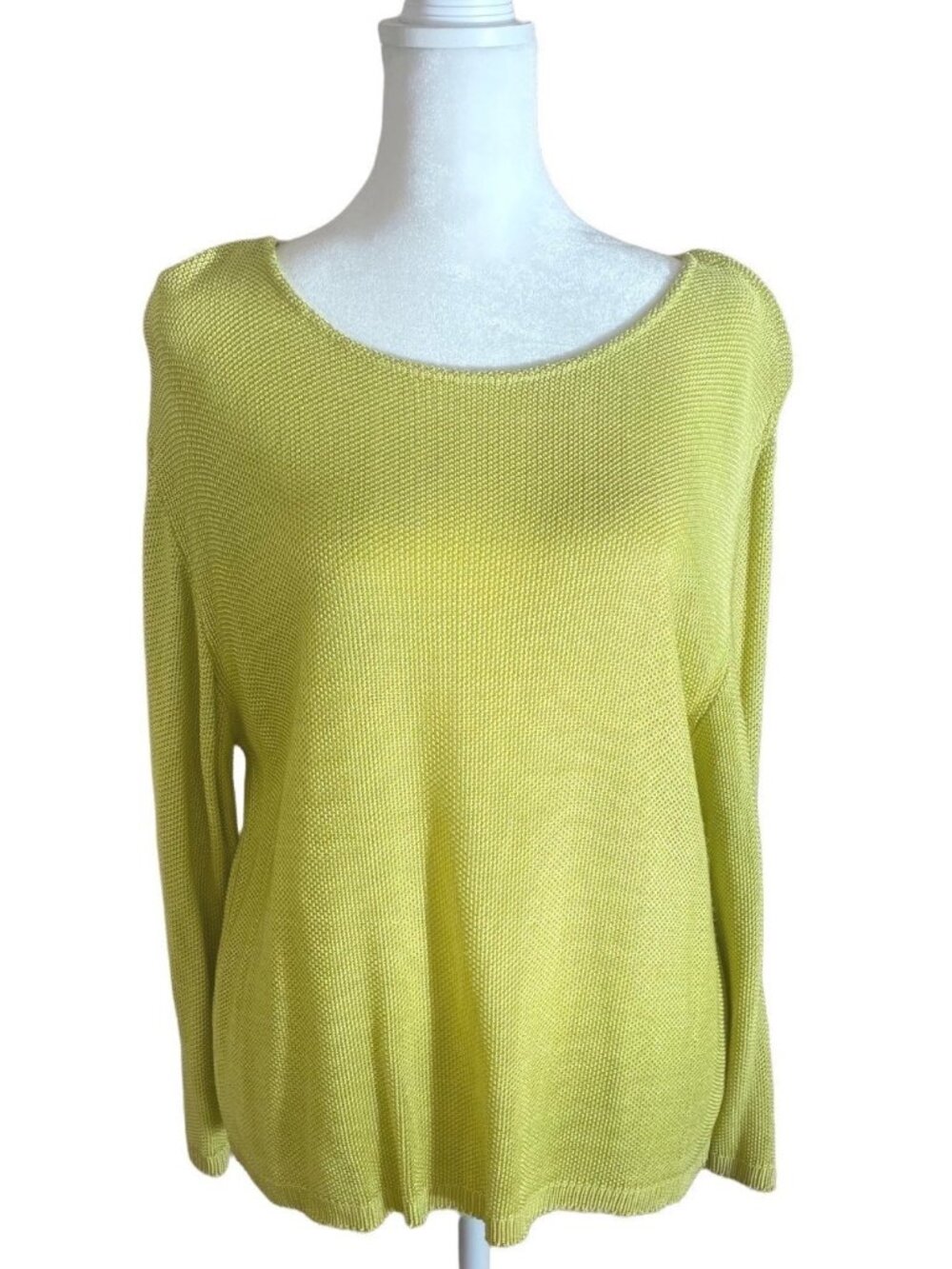 Powwow Medium Lime Green Knit Sweater Long Sleeves Lightweight Textured Vintage